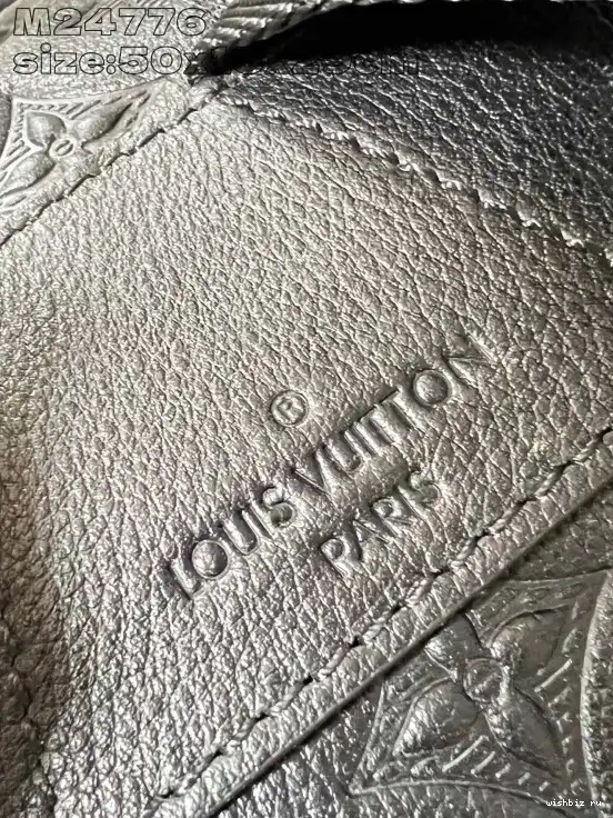 WIS Louis Vuitton Getaway Backpack-29*50*15CM 0617